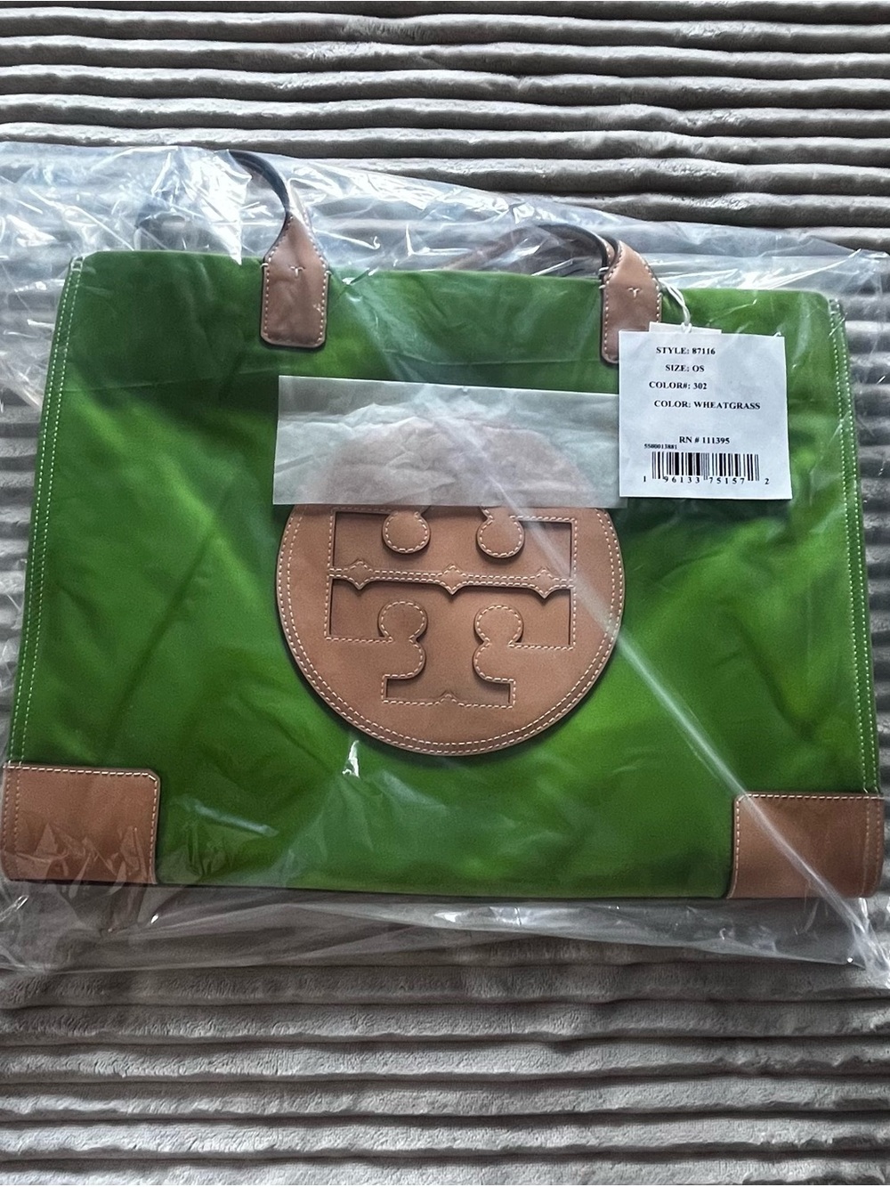 Tory Burch green leather tote bag ♡